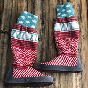 Tall Muk Luk slippers